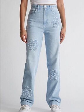 Pacsun Eco Floral Patch Boyfriend Jeans